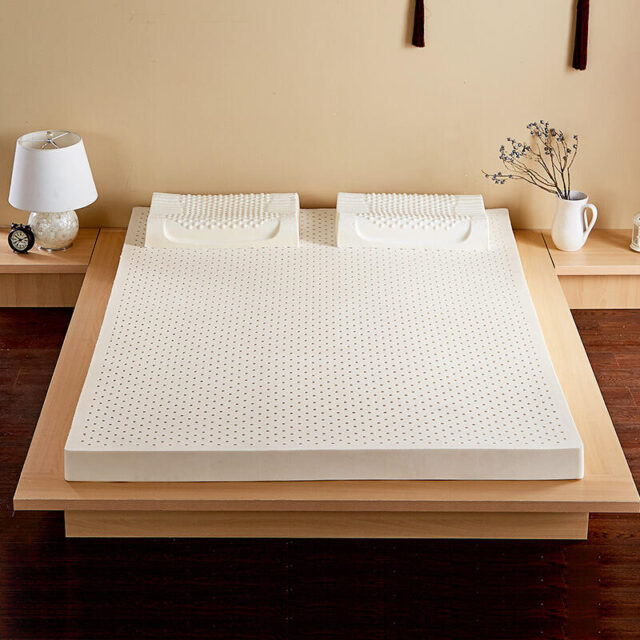 Dustproof and anti-mite latex mattress for home use