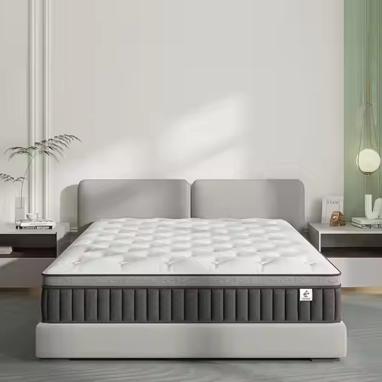 Gel memory foam hotel mattress for comfort sleep
