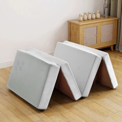 High-density modern foldable mattress for hotel and office use