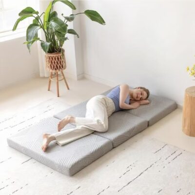 High-density memory foam foldable mattress for hotel and home use
