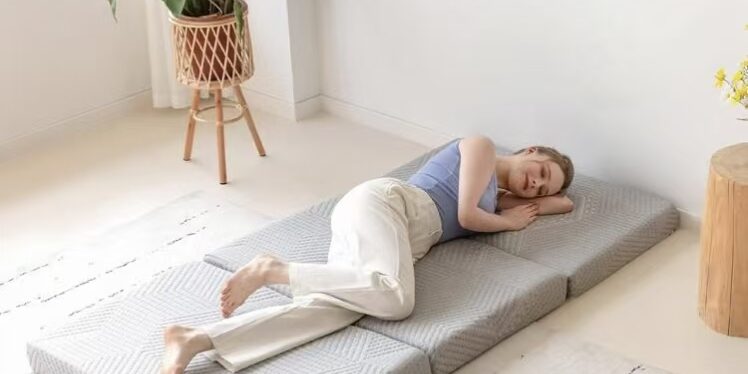 Premium quality foldable mattress with memory foam core (6) High-density memory foam foldable mattress for hotel and home use